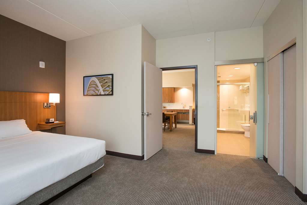 Hyatt Place Cincinnati Sharonville Convention Center - photo 38