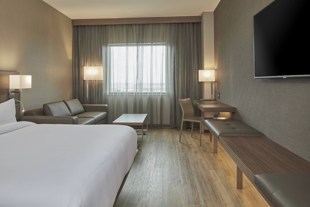 AC Hotel by Marriott Atlanta Airport Gateway - photo 14