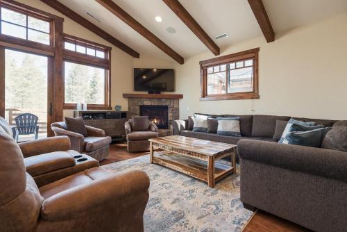 Gray Bear 514 — 4-Star Luxury Hotel in Mammoth Lakes, United States
