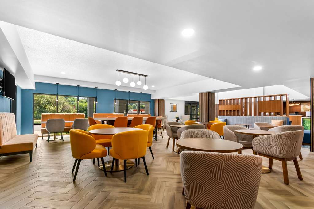Comfort Inn & Suites York North - photo 25