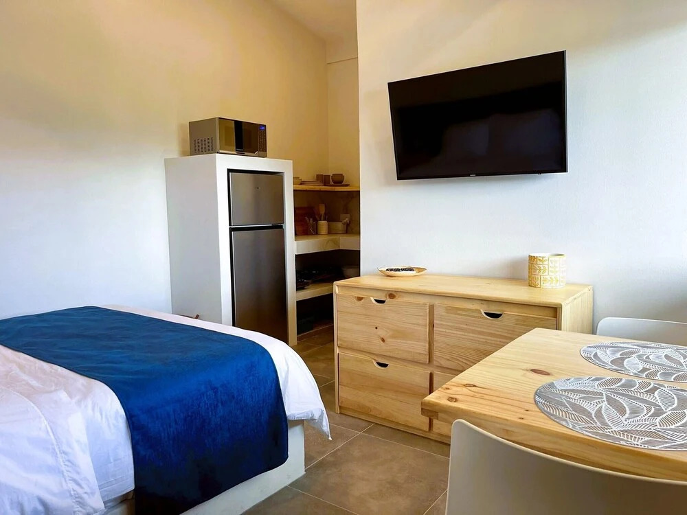 The Ark 7 - last minute hotel in Unknown City