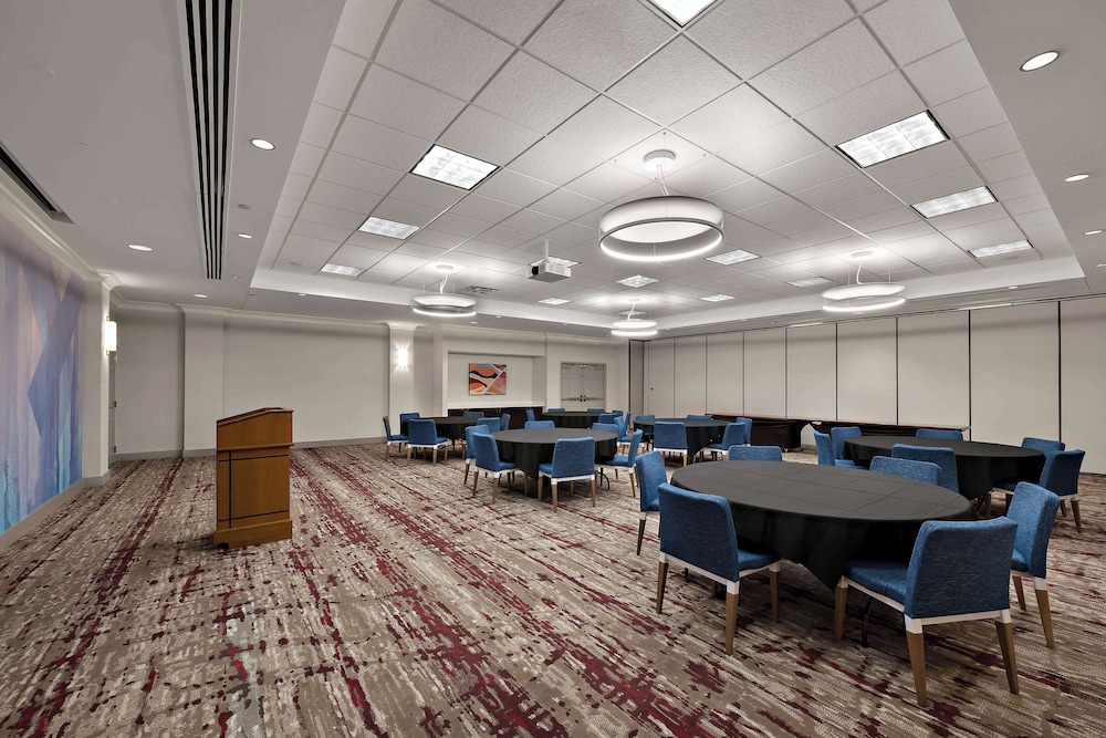 Hilton Garden Inn Omaha East Council Bluffs - photo 54