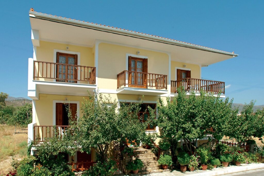 Nondas Hotel - carbon neutral hotel in Samos
