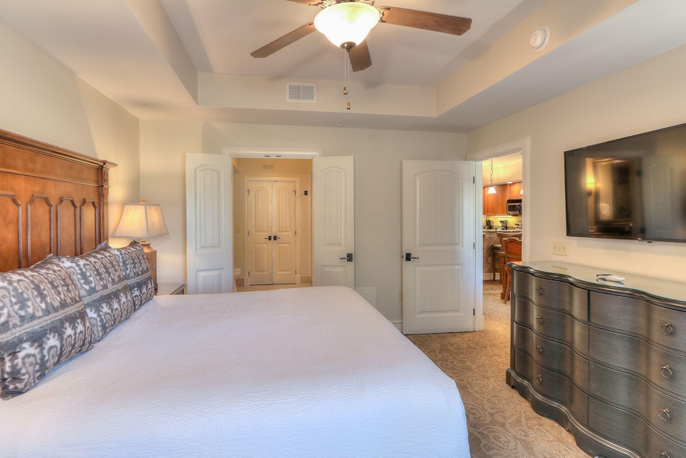 RiverStone Condo Resort & Spa - photo 8