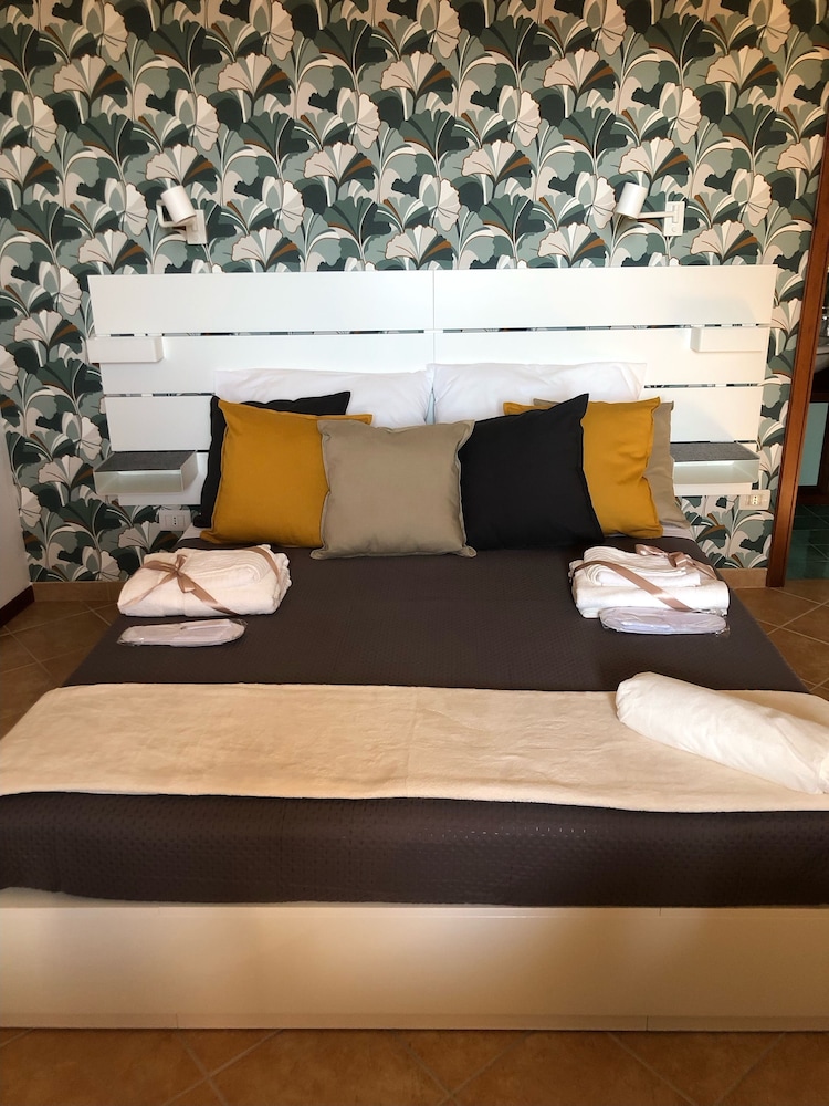 Nonna Felicia B&B — 4-Star Luxury Hotel in Muro Lucano, Italy