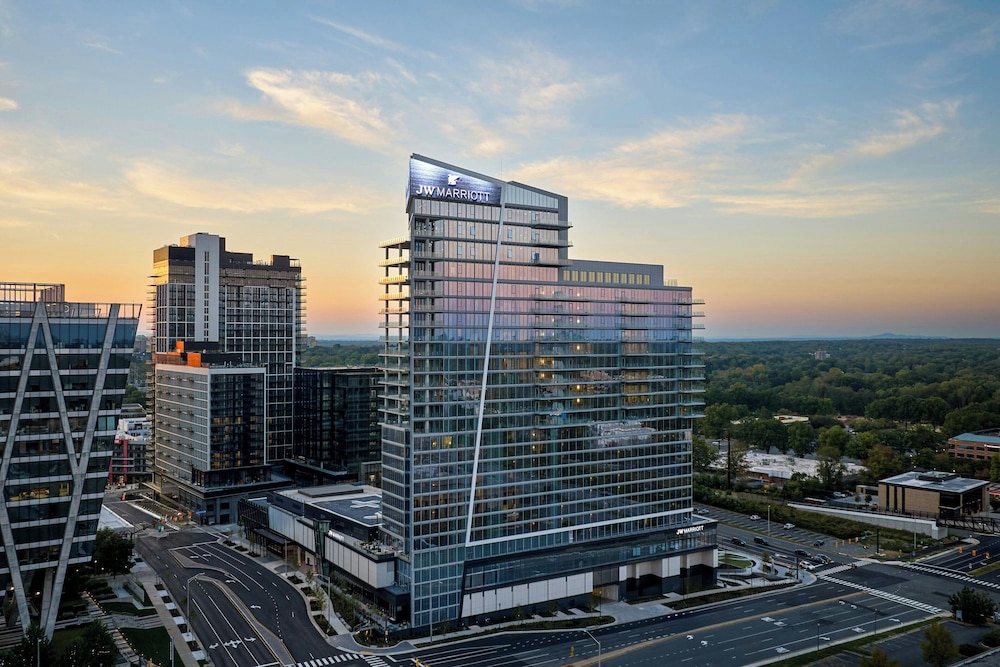 JW Marriott Reston Station — hotel in Reston