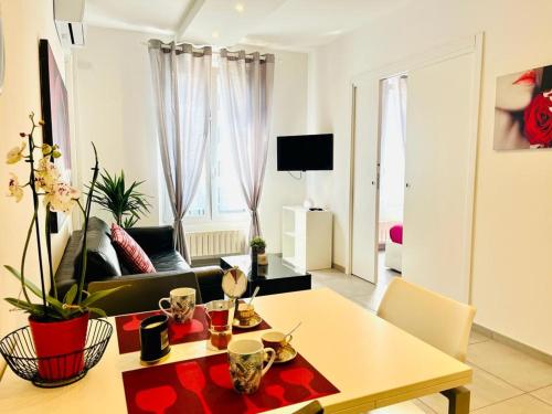Nice Apartments in the historic center — 4-Star Luxury Hotel in Verbania, Italy