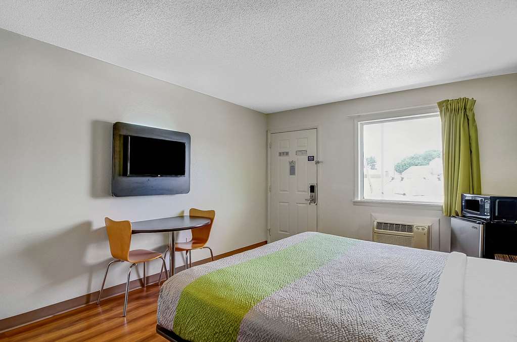 Motel 6 Charles Town WV - photo 10