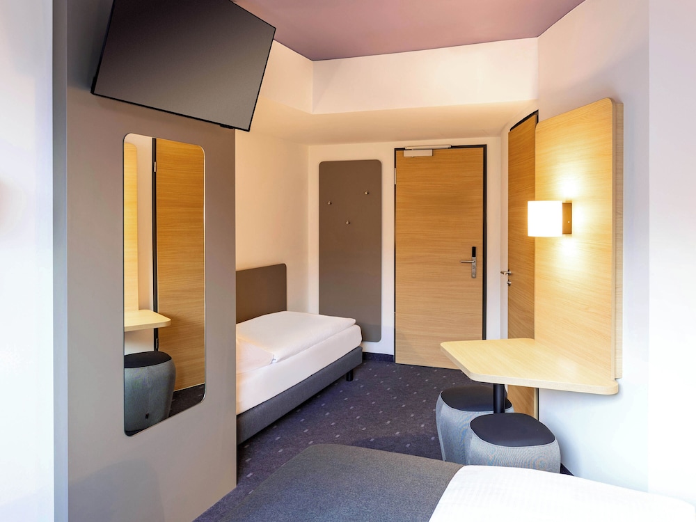 ibis Munich City North — Munich — photo 4