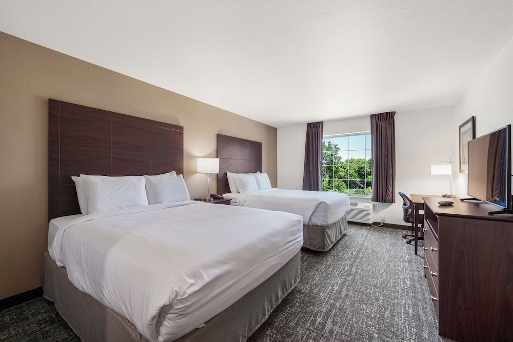 Cobblestone Hotel & Suites Urbana - photo 11