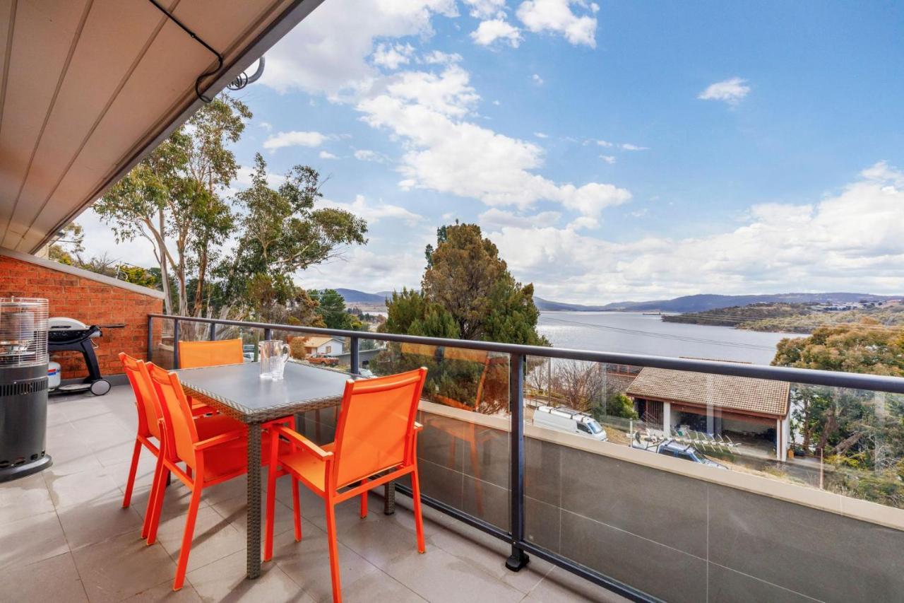 Kooringa 4 2BR Apartment l Lake Views l Central Location l BBQ l WiFi l Air Con — 4-Star Luxury Hotel in Jindabyne, Australia
