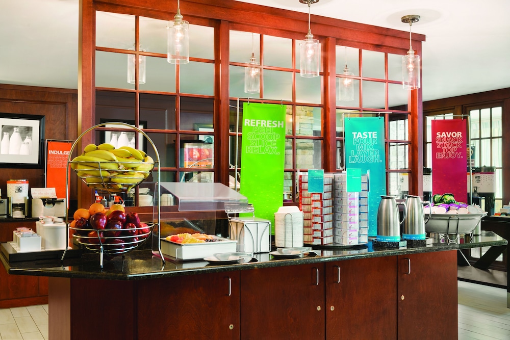 Hampton Inn Reading Wyomissing - photo 30