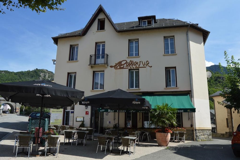 Hôtel Restaurant Le Bellevue — hotel in Ax-Les-Thermes
