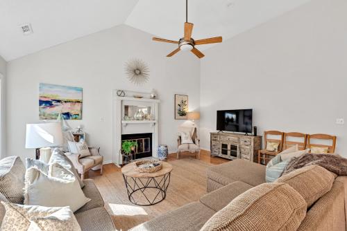 2713 Seabrook Island Road in Seabrook Island, United States