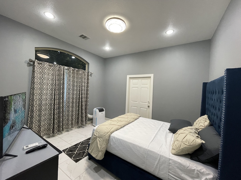Iah Spheric Mini Mansion - photo 8