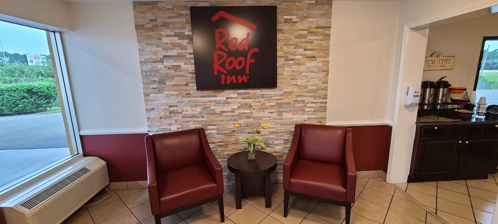 Red Roof Inn Tifton - photo 3