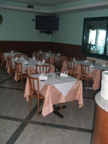 Hotel Kristall — Monghidoro