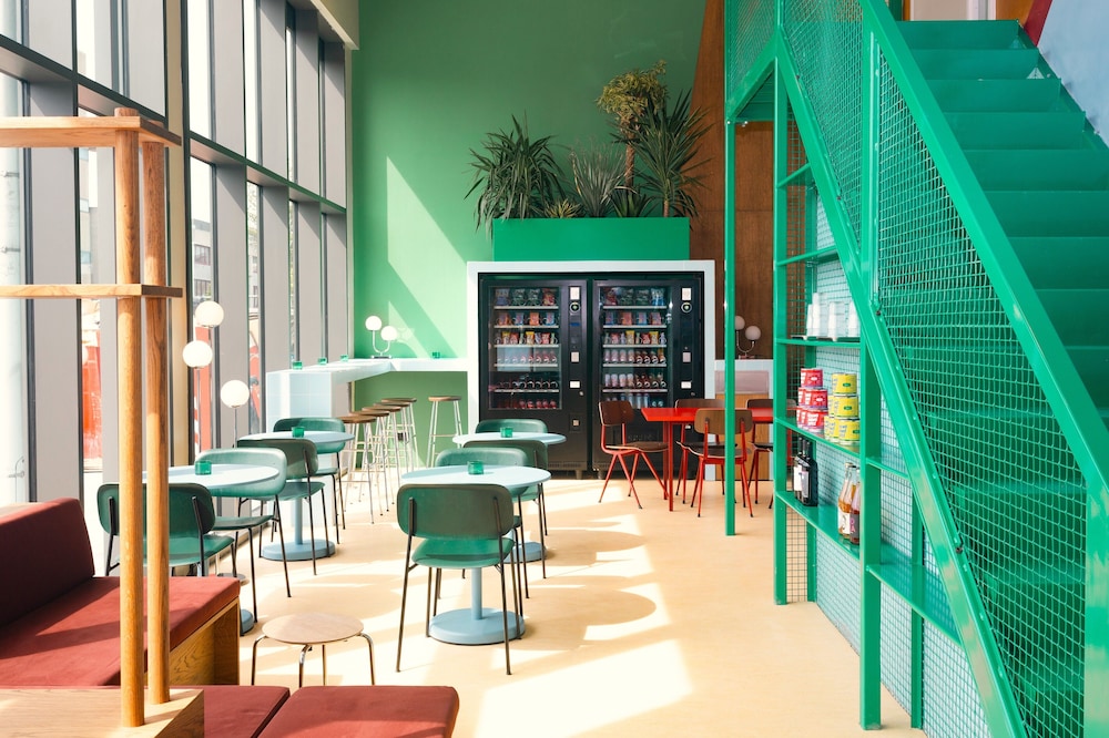 Poppies - carbon neutral hotel in Amsterdam