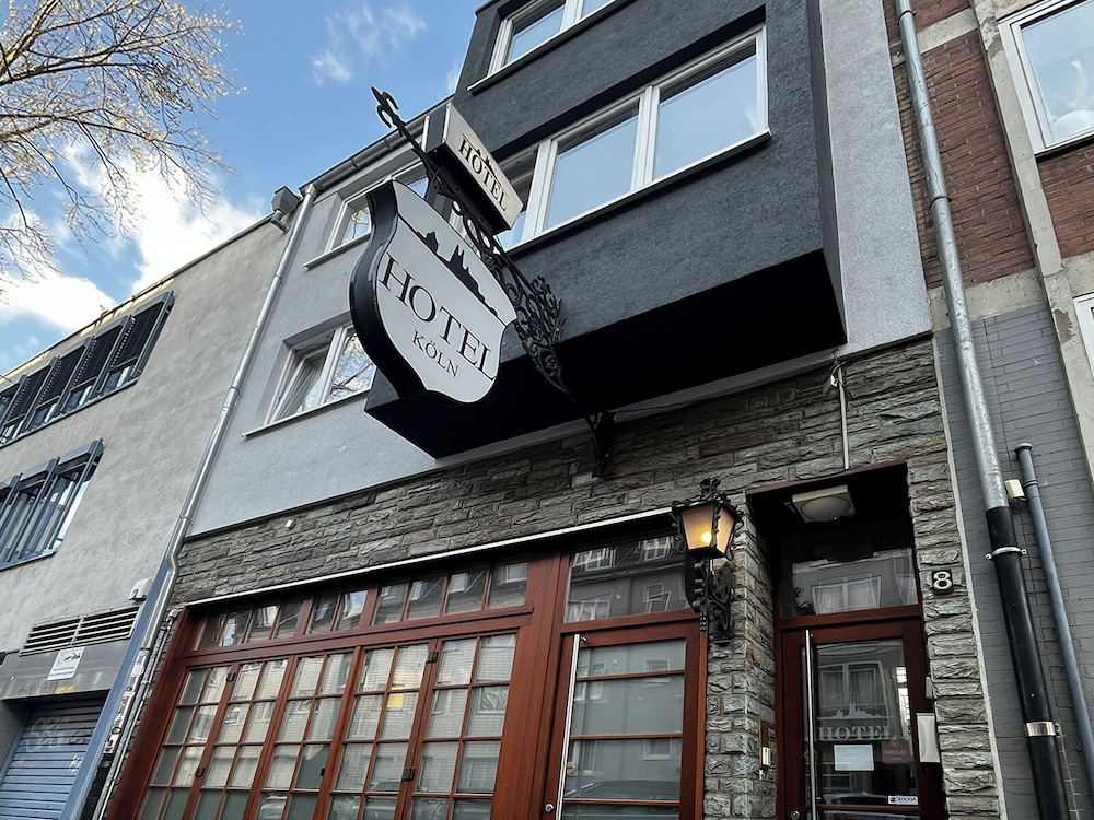 Hotel Tenova Koln Neumarkt — Koeln