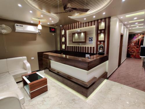 Hotel City Palace — Varanasi