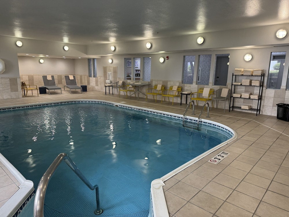 Hampton Inn Mansfield Ontario - photo 13