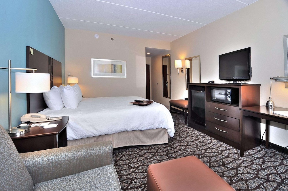 Hampton Inn Eden - photo 7