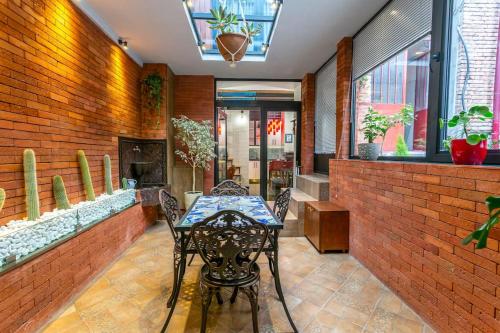 Condo in center Tbilisi with Terrace