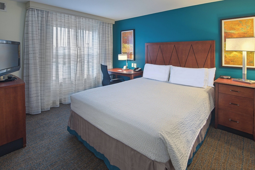 Residence Inn by Marriott Fayetteville Cross Creek - photo 8