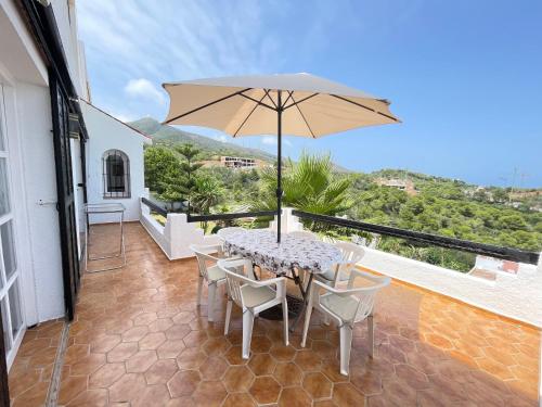Rèsidence Chatt Appt B2 — 4-Star Luxury Hotel in Tetouan, Morocco