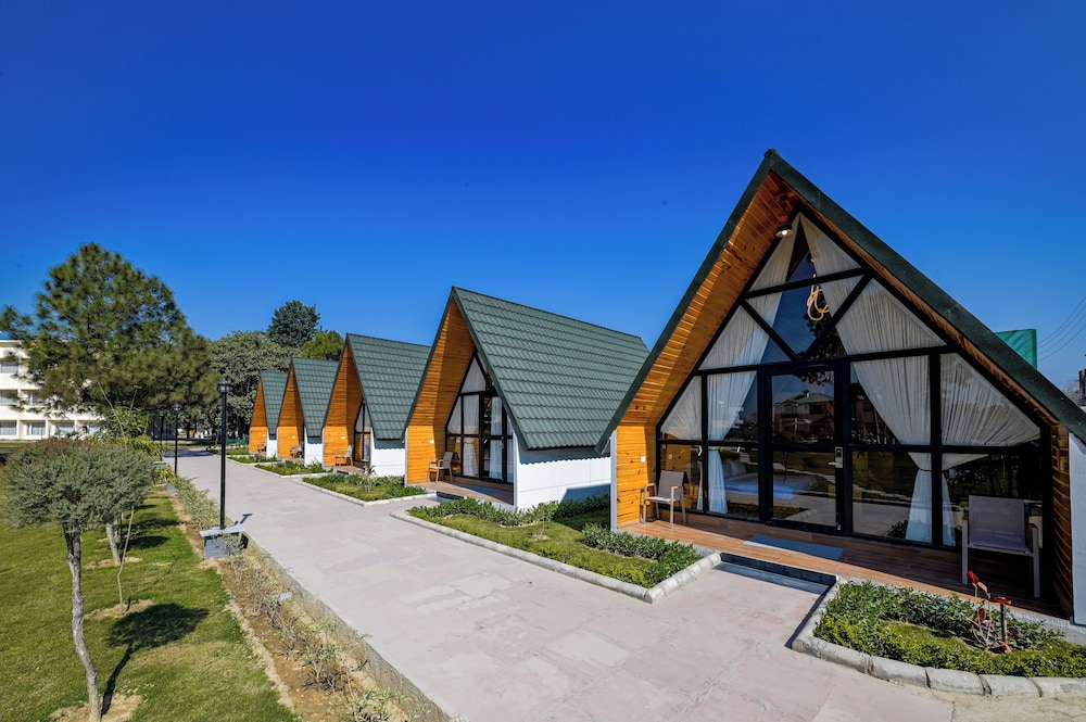 Corbett Platinum Heritage in Ramnagar, India