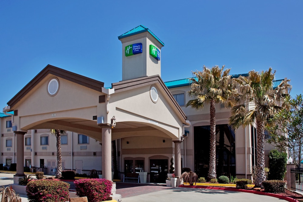 Holiday Inn Express Hotel & Suites Lake Charles by IHG - photo 39