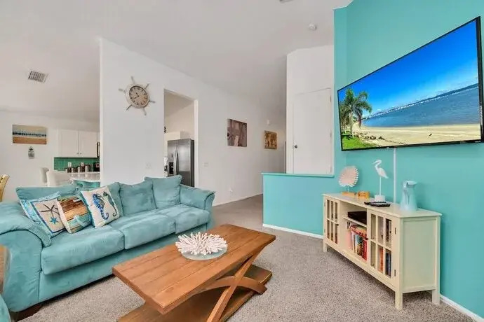Bright Spacious Retreat With Private Pool Lanai Game Room Davenport - photo 5