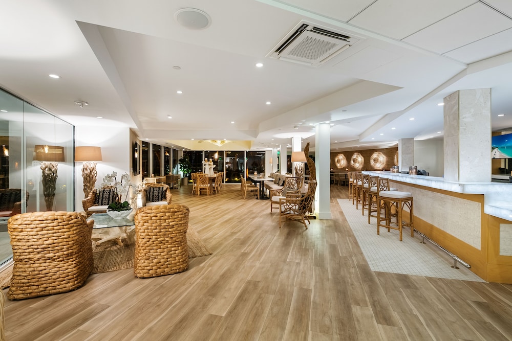 Beachcomber Resort & Club - photo 63