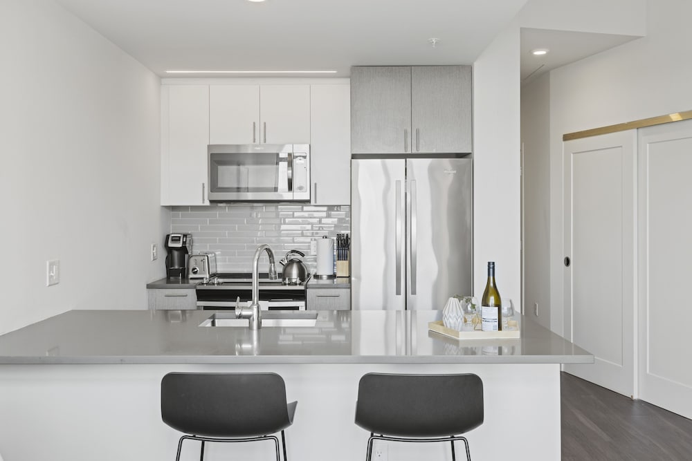 Placemakr Marymount Ballston - photo 31