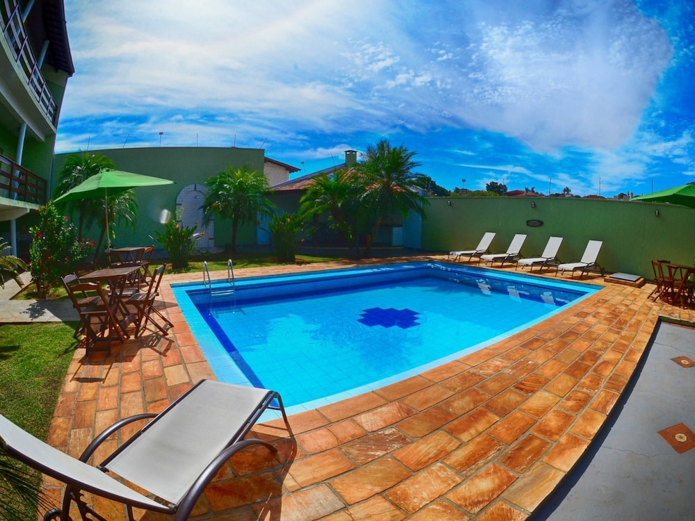 Pousada das Araras — hotel in Brotas