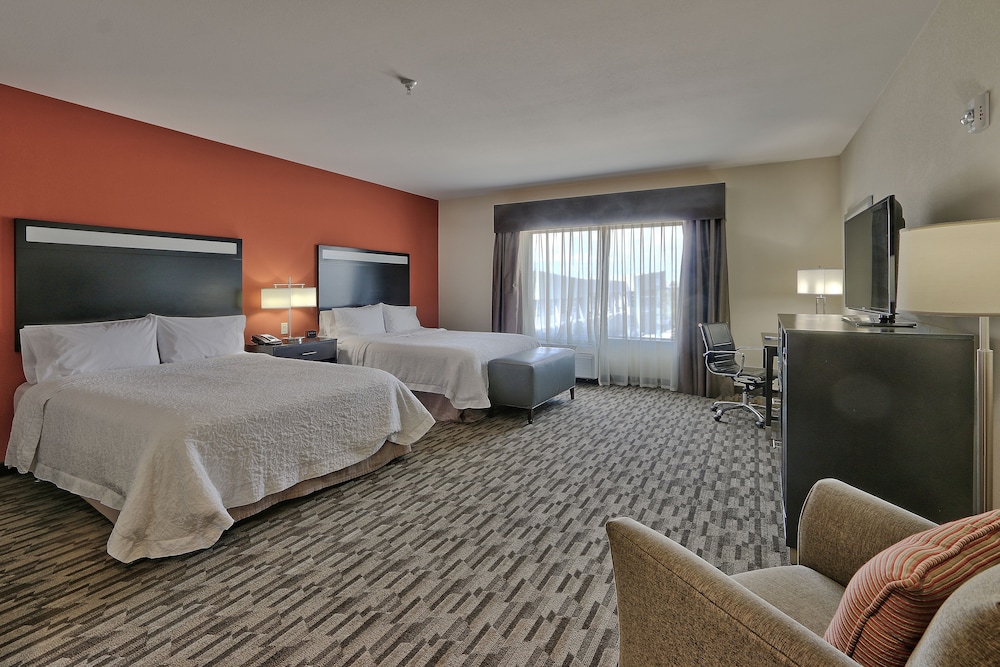Hampton Inn & Suites Albuquerque North I 25 - photo 9
