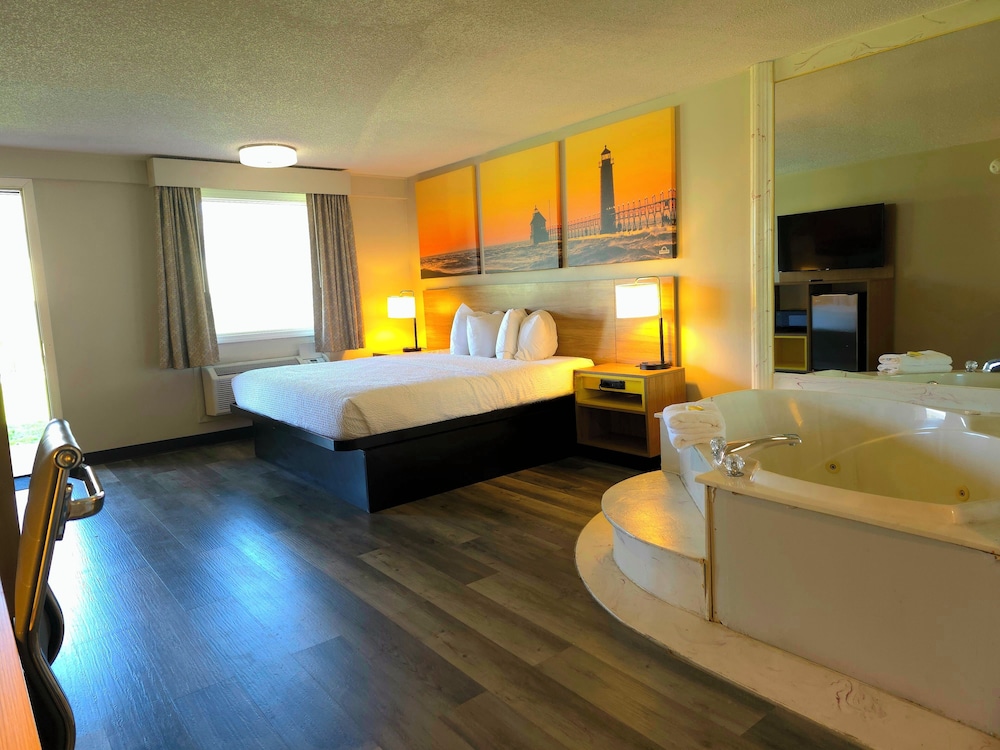 Days Inn & Suites by Wyndham Port Huron - photo 29
