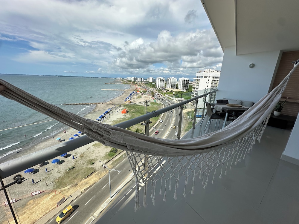 Alta Mar Bella Cartagena Apartments — 4-Star Luxury Hotel in Cartagena, Colombia