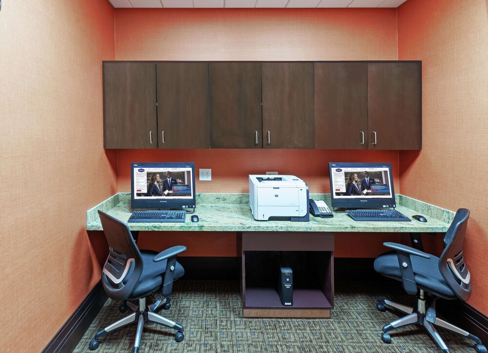 Hampton Inn & Suites by Hilton Houston North IAH - photo 34