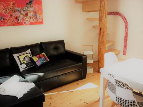 FeelCoimbra Castelo Boutique Apartment 111 — 4-Star Luxury Hotel in Coimbra, Portugal