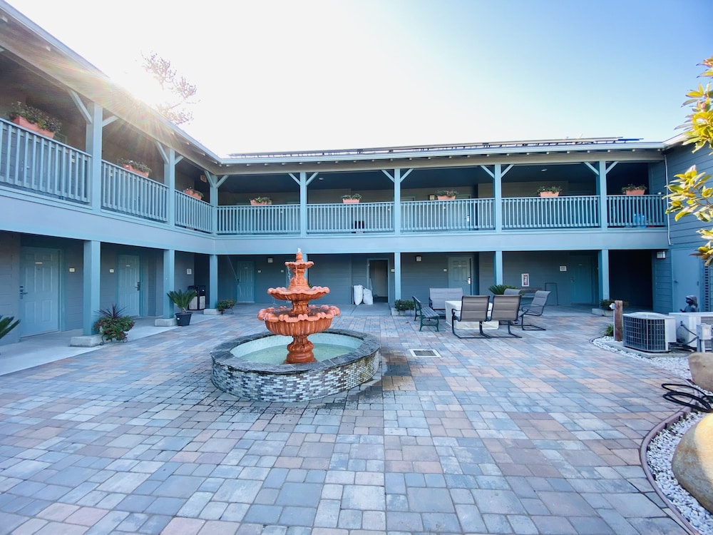 Morro Shores Inn And Suites - photo 46