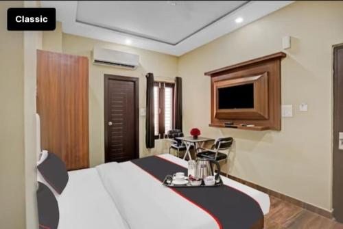 Hotel Green Apple - carbon neutral hotel in Bareilly