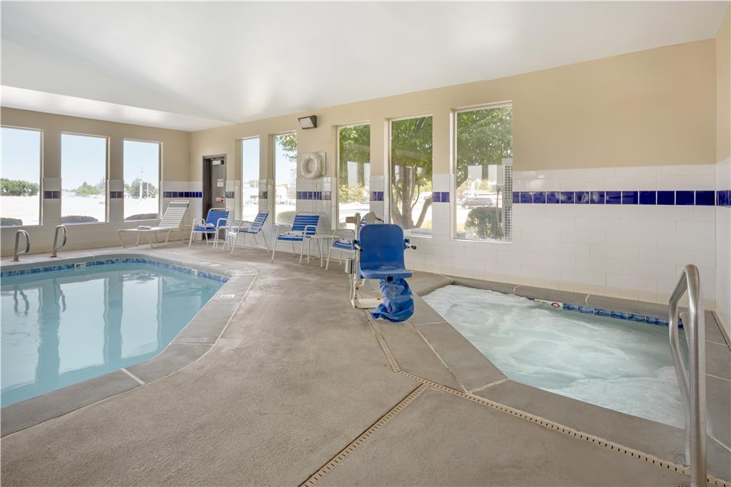 Best Western Bronco Inn - photo 47