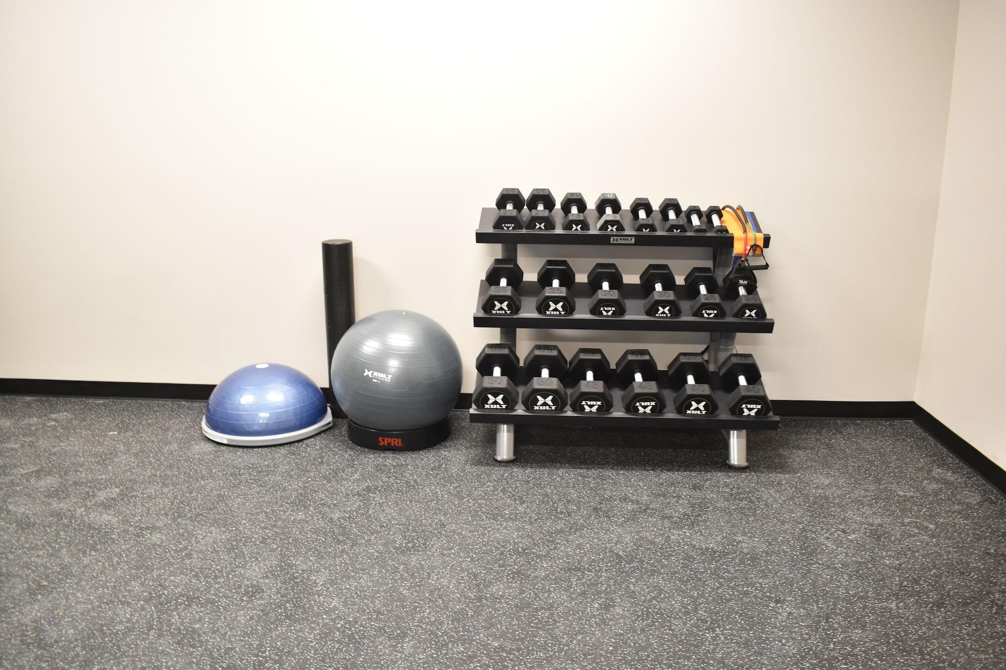 Holiday Inn Kansas City Northeast by IHG - photo 16