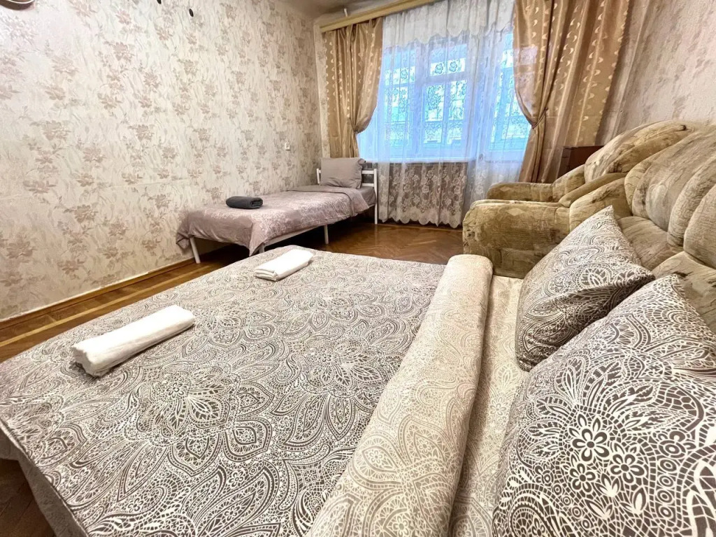 Dvukhkomnatnye V Tsentre Kalugi Dlya Nepriveredlivykh Gostey Flat in Kaluga, Russia