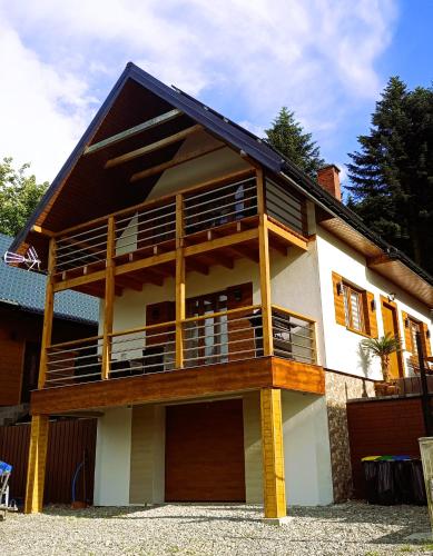 Bieszczadzki Amor in Unknown City, Poland