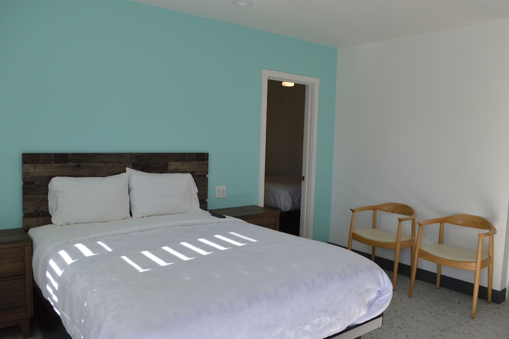 Calafia Inn - photo 17