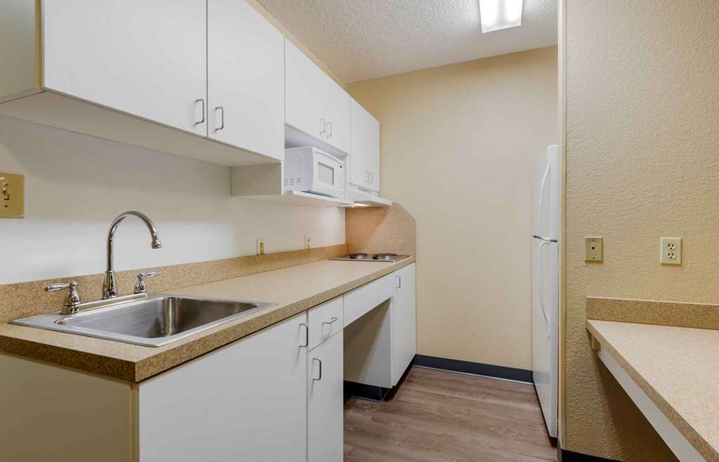 Extended Stay America Suites Syracuse Dewitt - photo 22