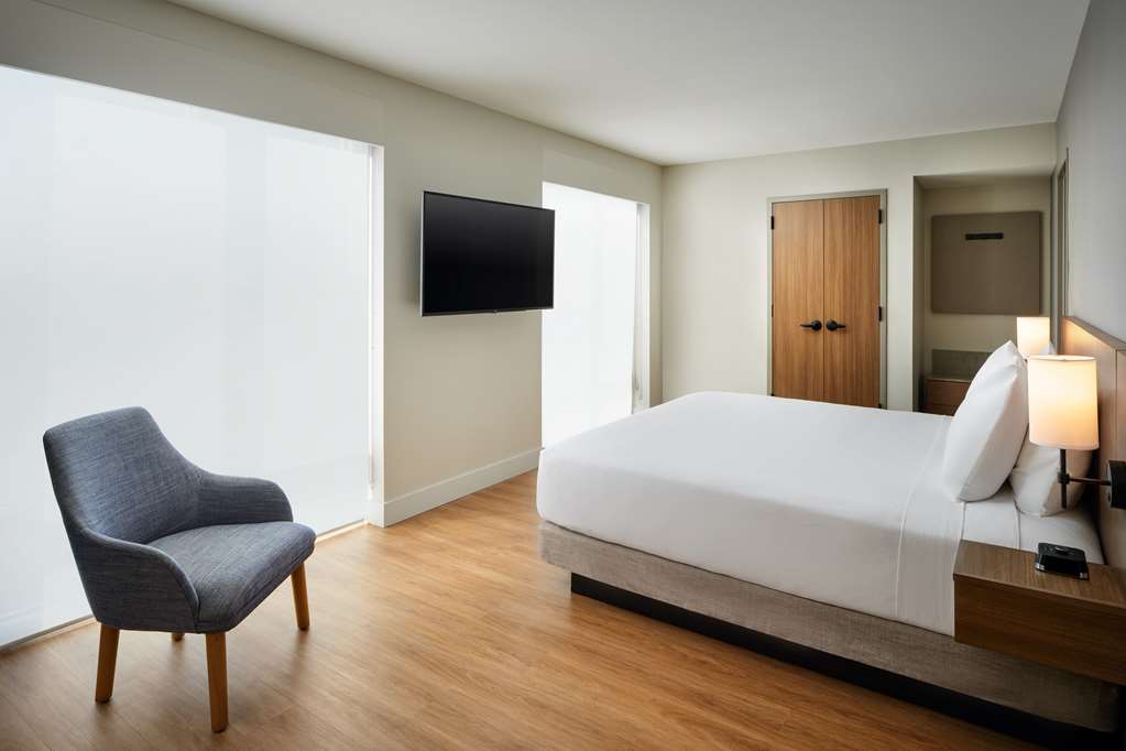Hyatt Place Melbourne Airport - photo 8