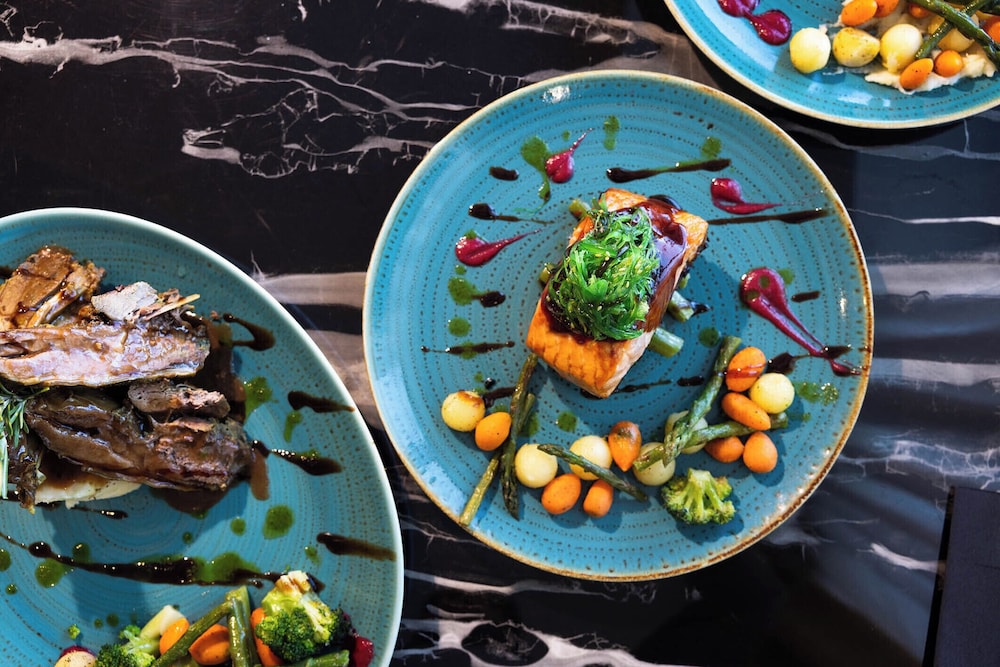 מזון ומשקאות